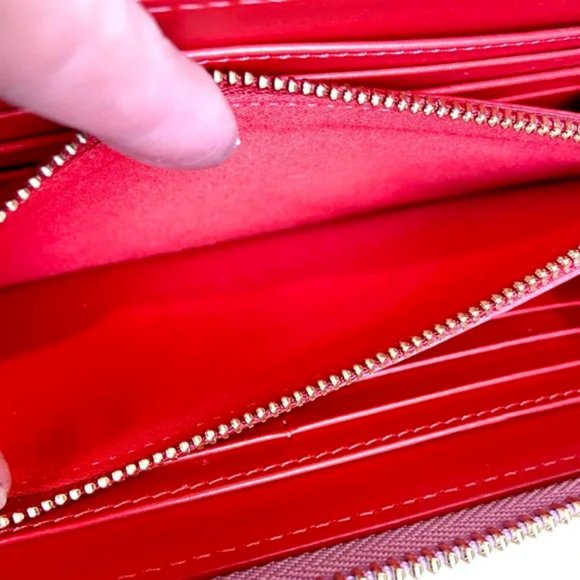 SOLD ⭐️Christian Louboutin pink patent leather long zippy zip around wallet w… - Picture 7 of 16